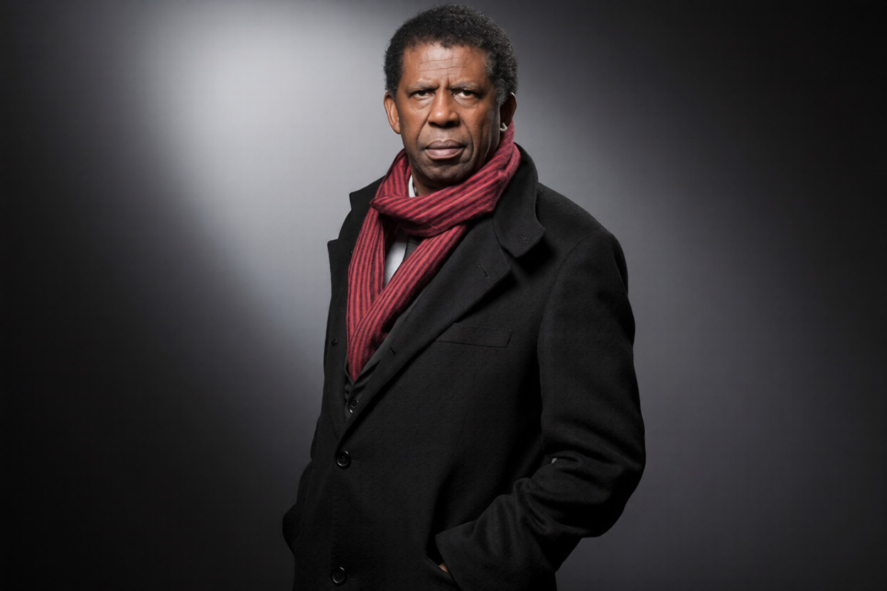 Une histoire d’amour dans une ville au bord de l’explosion